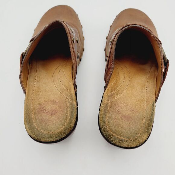 Nurture Cayman Brown Leather Comfort Clogs Mules Metal Hardware Women’s 6 M - Picture 4 of 9
